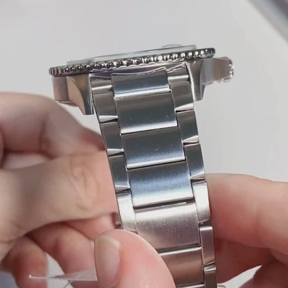 EMPORIO ARMANI WORLD Explorer AR11683